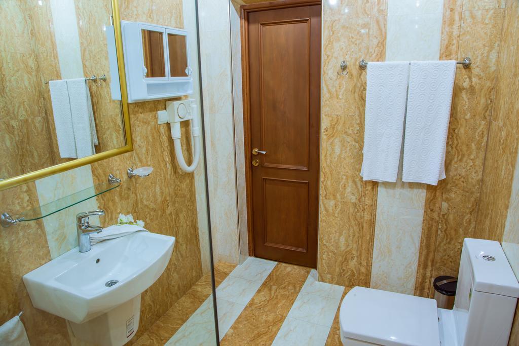 Гостиничный комплекс Нор Дзораберд Ереван Экстерьер фото